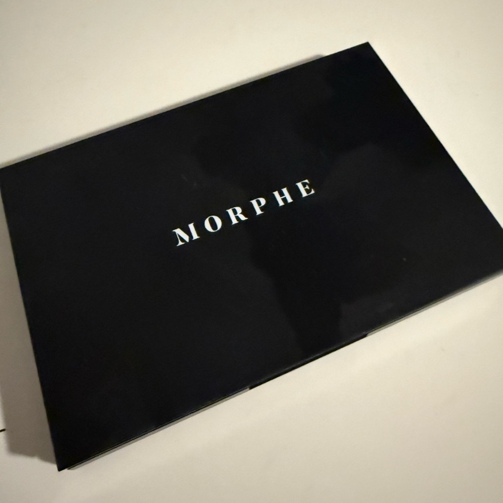 Morphe Eyeshadow Pallete - Day Slayer 15D